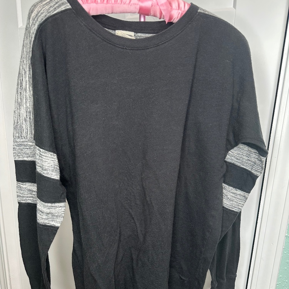 PINK Victoria Secret Black/Gray spirit long sleeve tshirt Small